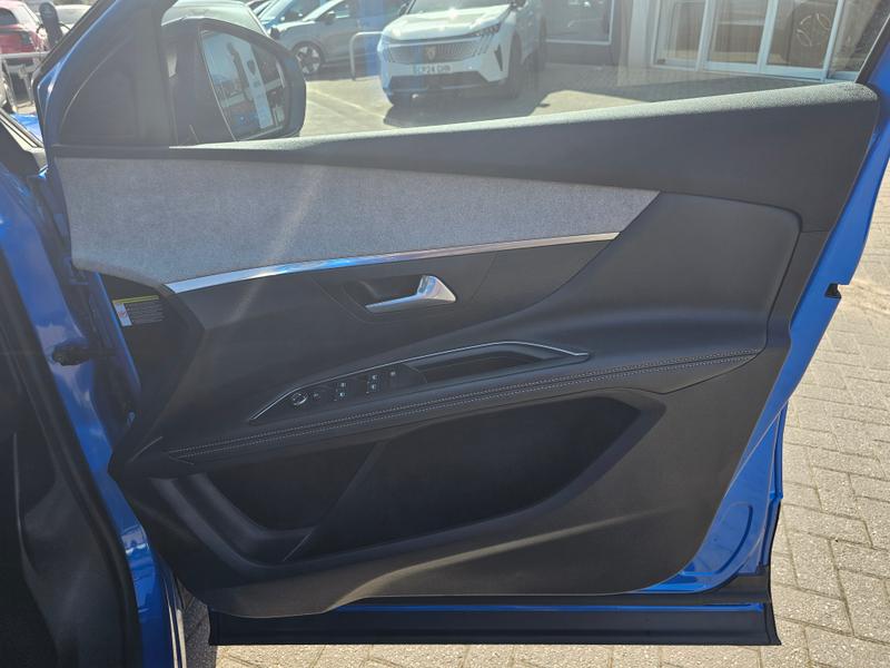 Used Peugeot 3008 2022 for sale - 78166392: Photo 13