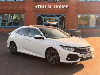 Used Honda Civic 2019 for sale - 79216187: Photo