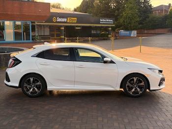 Used Honda Civic 2019 for sale - 79216187: Photo