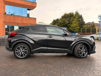 Used Toyota C-HR 2017 for sale - 78920753: Photo