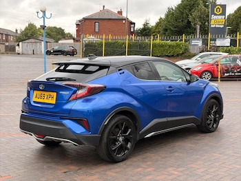 Used Toyota C-HR 2019 for sale - 79340820: Photo