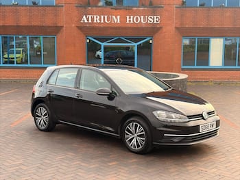 Used Volkswagen Golf 2018 for sale - 79710704: Photo