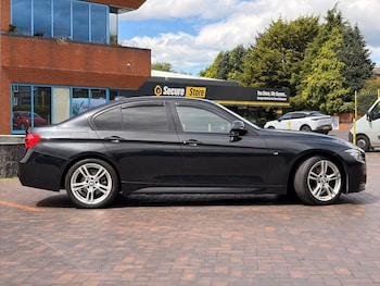 Used BMW 3 Series 2018 for sale - 79060113: Photo