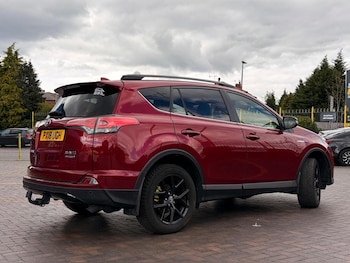 Used Toyota RAV4 2018 for sale - 78920802: Photo