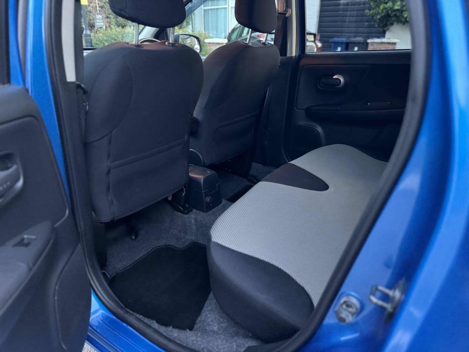 Used Nissan Note 2011 for sale - 77854176: Photo 16