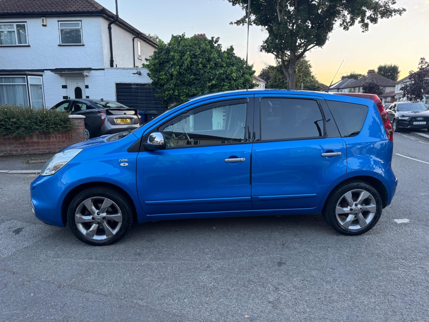 Used Nissan Note 2011 for sale - 77854176: Photo 5