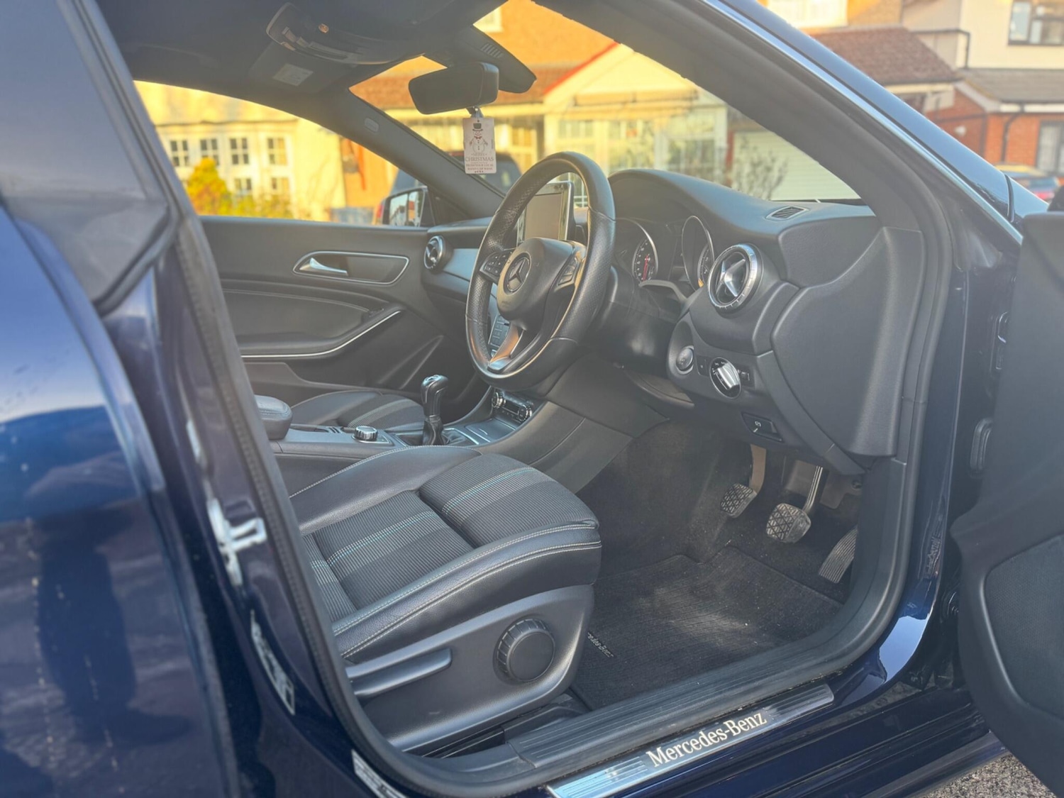 Used Mercedes-Benz CLA for sale - 77216152: Photo 11