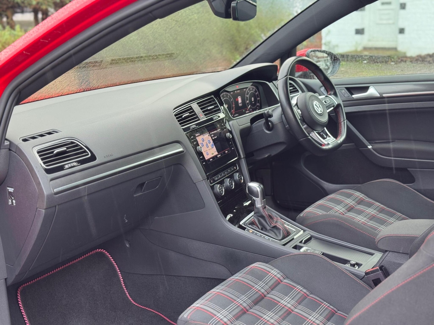 Used Volkswagen Golf 2018 for sale - 77550035: Photo 11