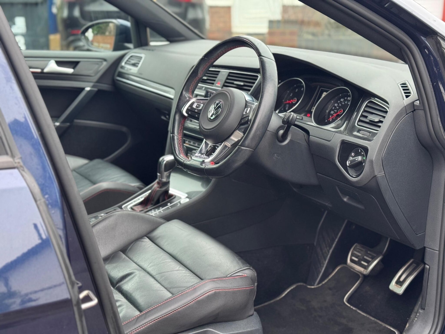 Used Volkswagen Golf 2016 for sale - 77455462: Photo 10