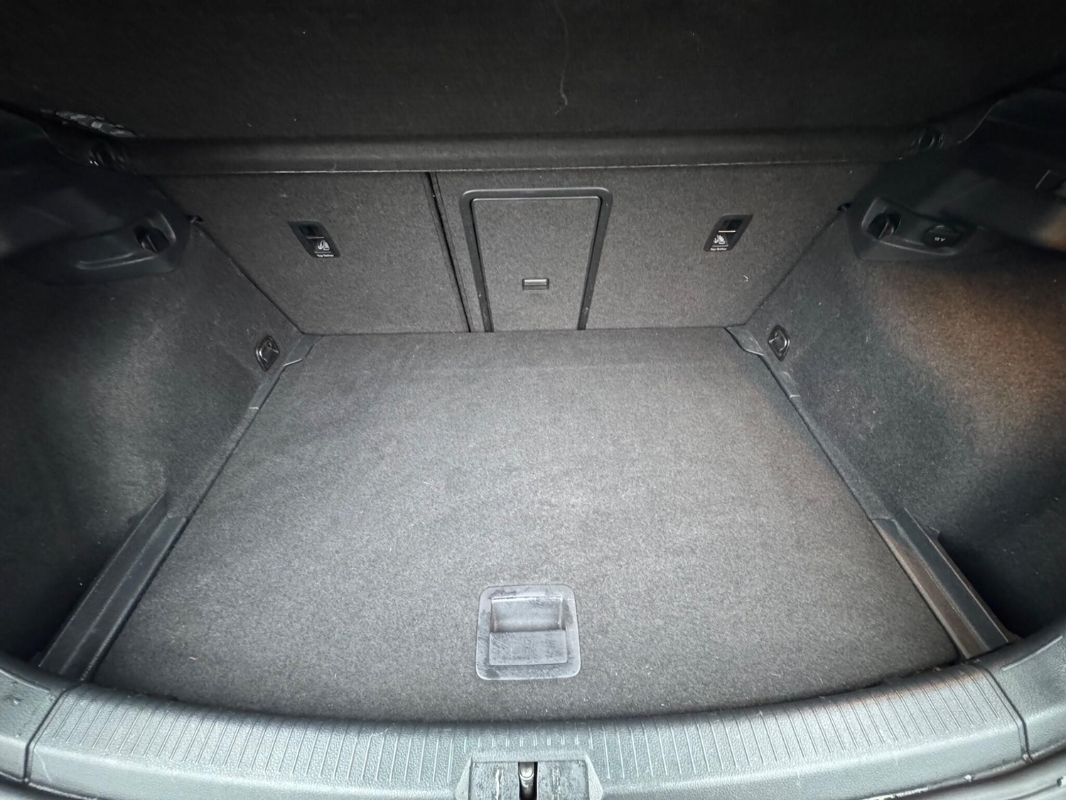 Used Volkswagen Golf 2016 for sale - 77455462: Photo 20