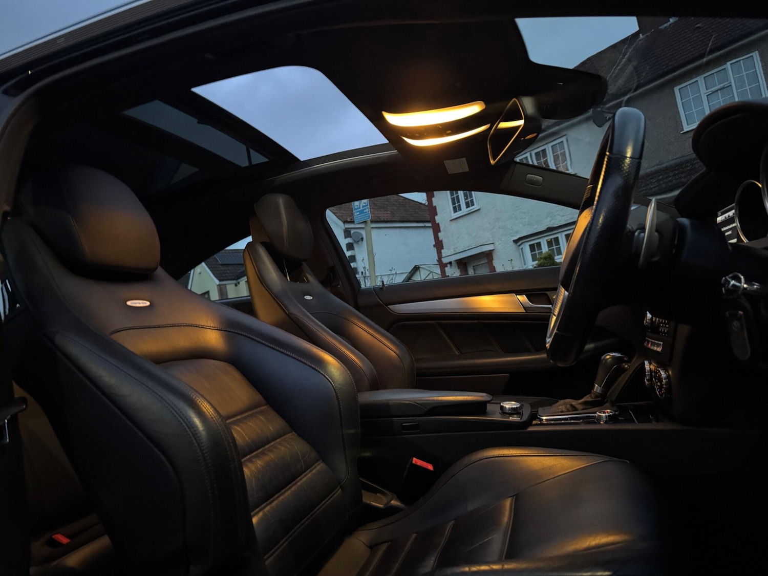 Used Mercedes-Benz C Class 2012 for sale - 77511236: Photo 10