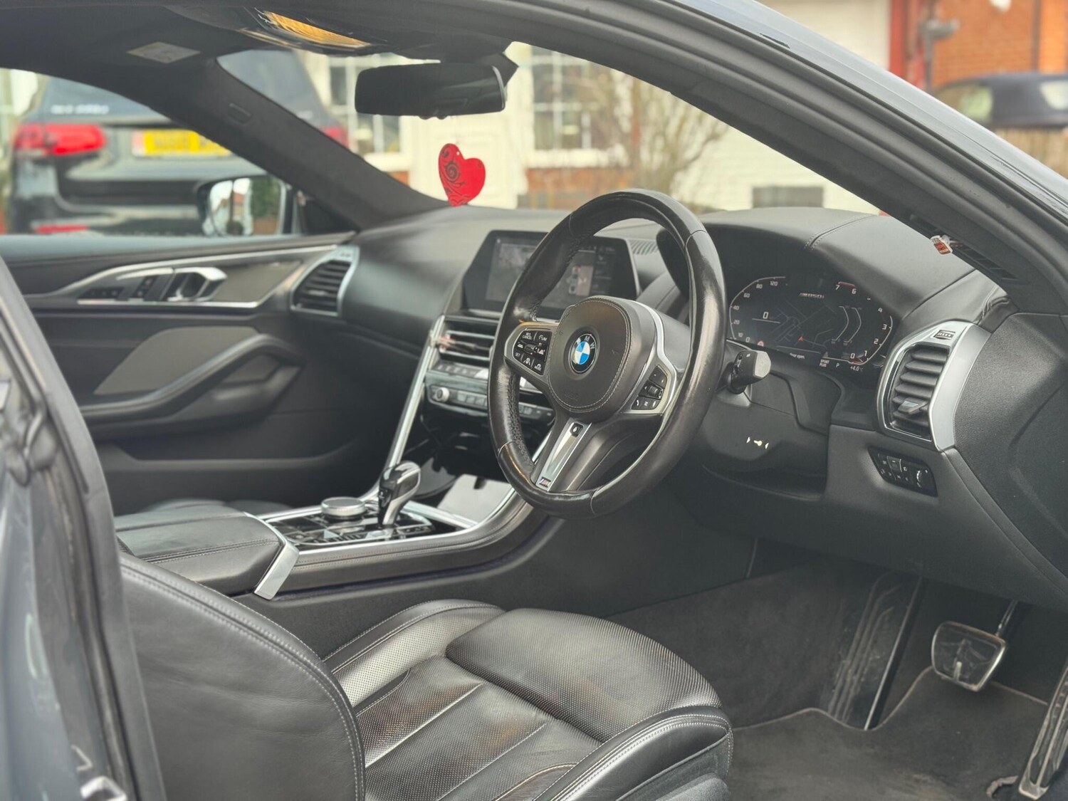 Used BMW 8 Series for sale - 77215918: Photo 13