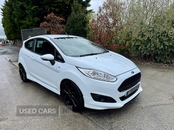 Used Ford Fiesta 2017 for sale - 78232410: Photo