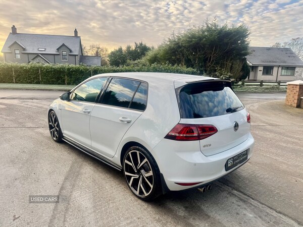 Used Volkswagen Golf 2014 for sale - 76634523: Photo 4