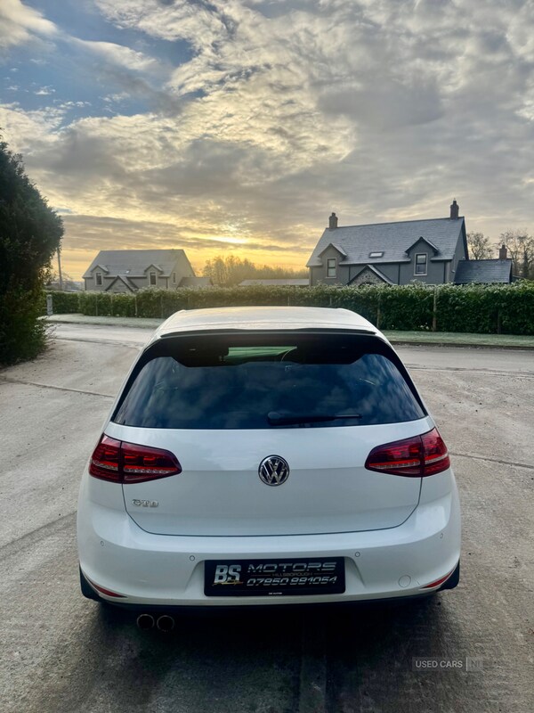 Used Volkswagen Golf 2014 for sale - 76634523: Photo 5