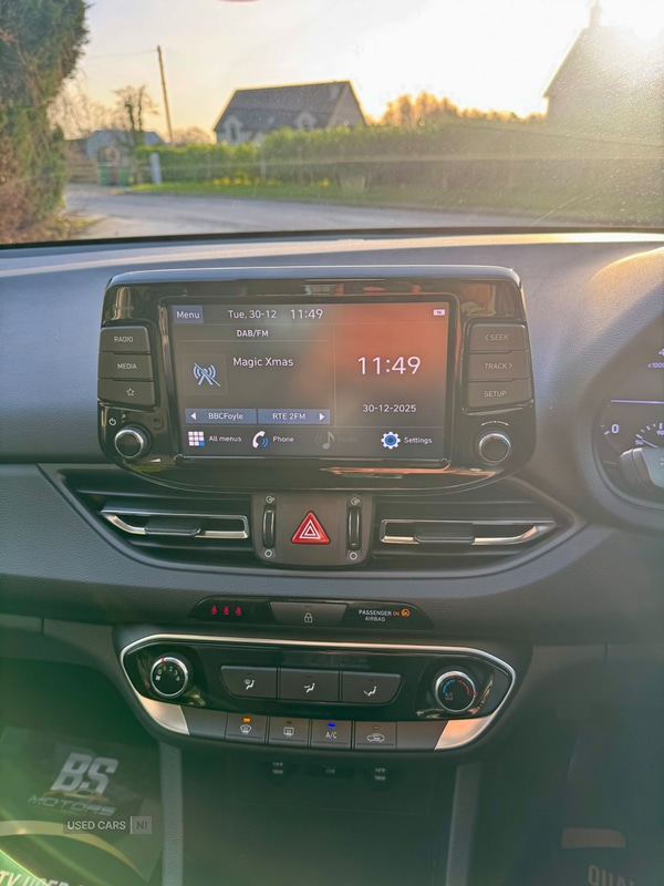 Used Hyundai i30 2023 for sale - 77075105: Photo 8