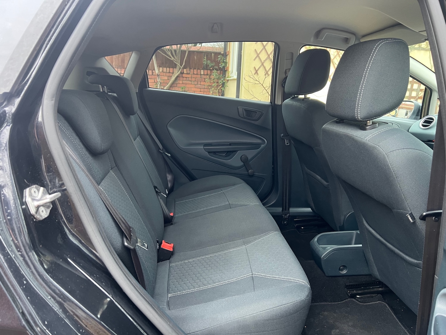 Used Ford Fiesta 2010 for sale - 77619417: Photo 18