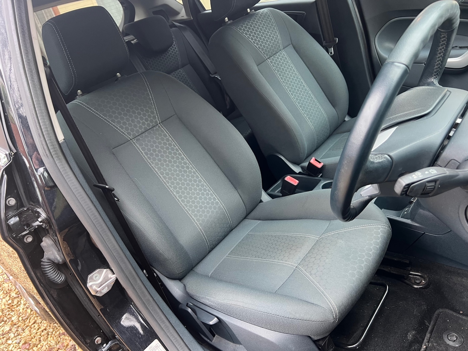 Used Ford Fiesta 2010 for sale - 77619417: Photo 21