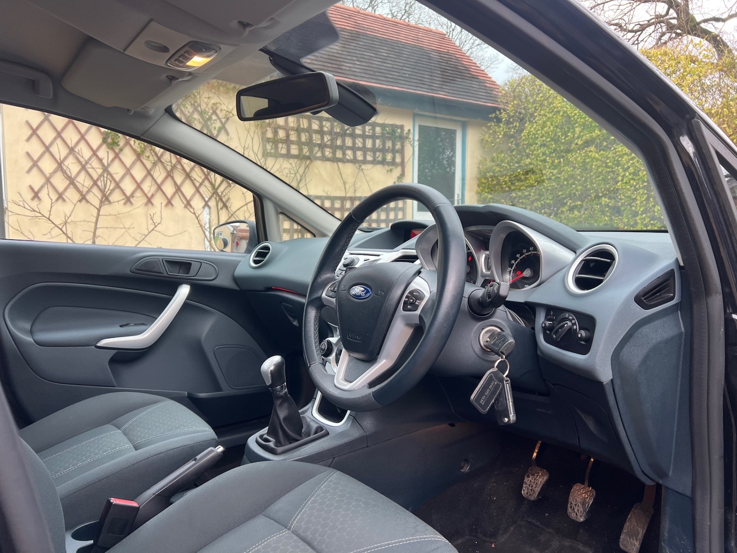 Used Ford Fiesta 2010 for sale - 77619417: Photo 8