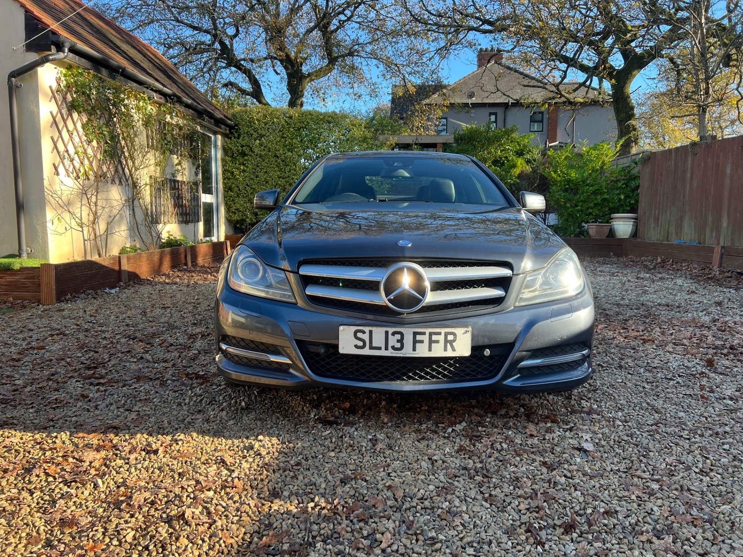 Used Mercedes-Benz C Class 2013 for sale - 77635513: Photo 2