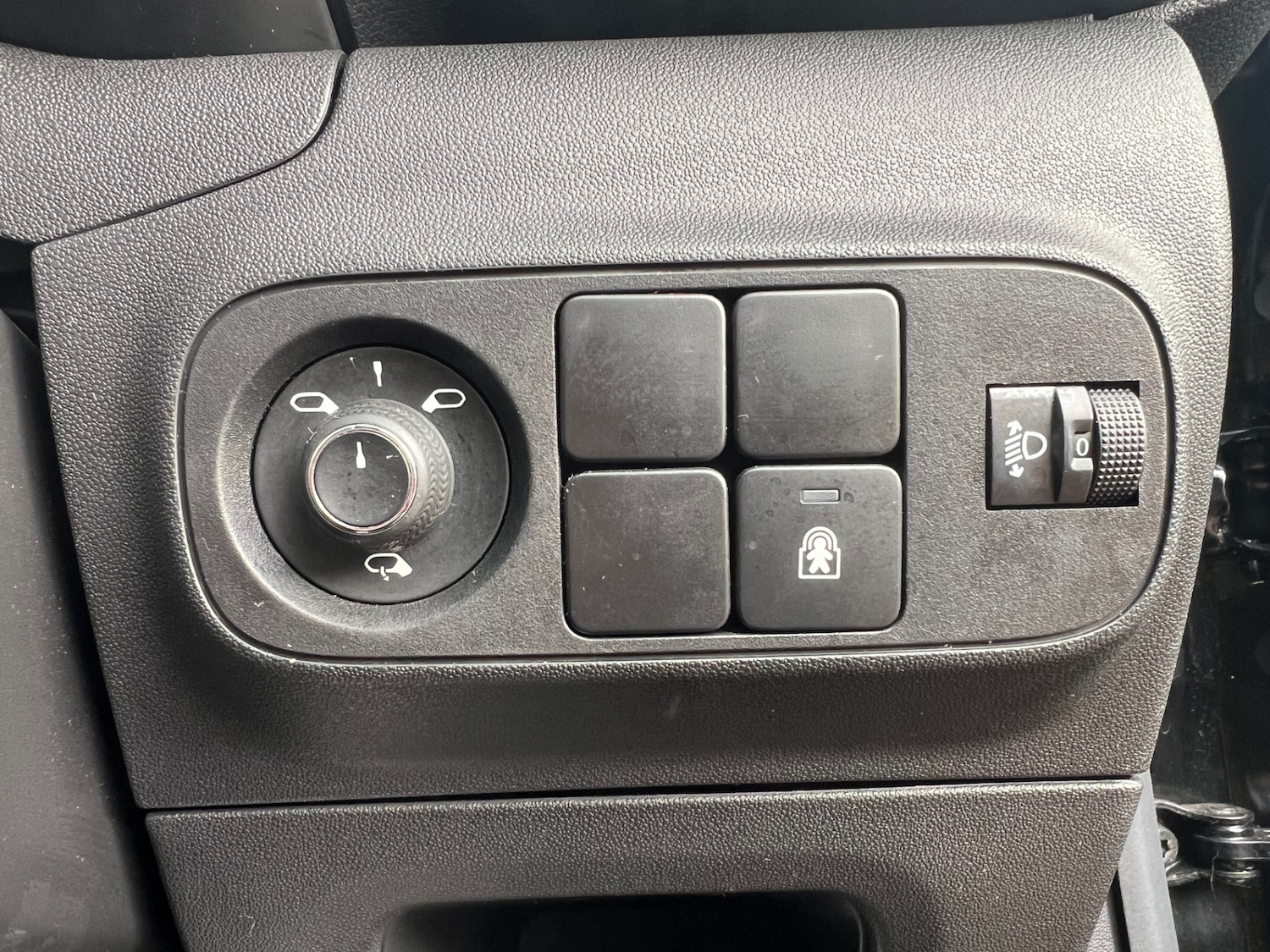 Used Citroen C3 2023 for sale - 77635518: Photo 10