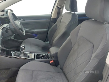 Used Volkswagen Golf 2024 for sale - 75659484: Photo