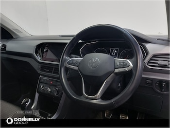 Used Volkswagen T-Cross 2022 for sale - 76043744: Photo