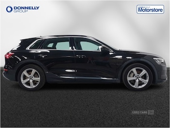 Used Audi e-tron 2022 for sale - 75708900: Photo