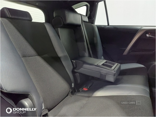 Used Toyota RAV4 2018 for sale - 77538846: Photo 10