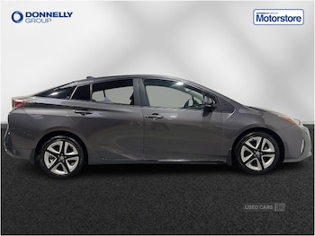 Used Toyota Prius 2019 for sale - 76167848: Photo 3