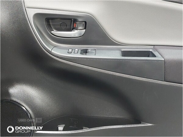 Used Toyota Yaris 2018 for sale - 76937047: Photo 20