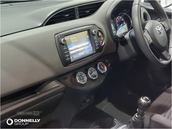 Used Toyota Yaris 2018 for sale - 76937047: Photo 33