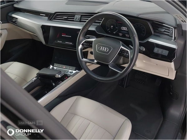 Used Audi e-tron 2021 for sale - 76715982: Photo 4
