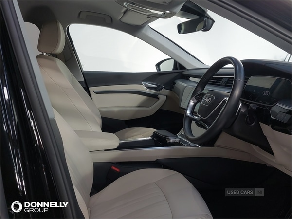 Used Audi e-tron 2021 for sale - 76715982: Photo 8