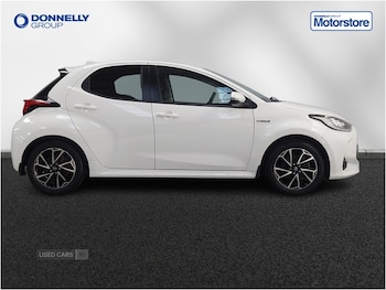 Used Toyota Yaris 2021 for sale - 76043763: Photo