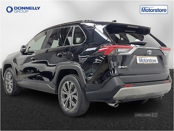 Used Toyota RAV4 2022 for sale - 76248219: Photo 2
