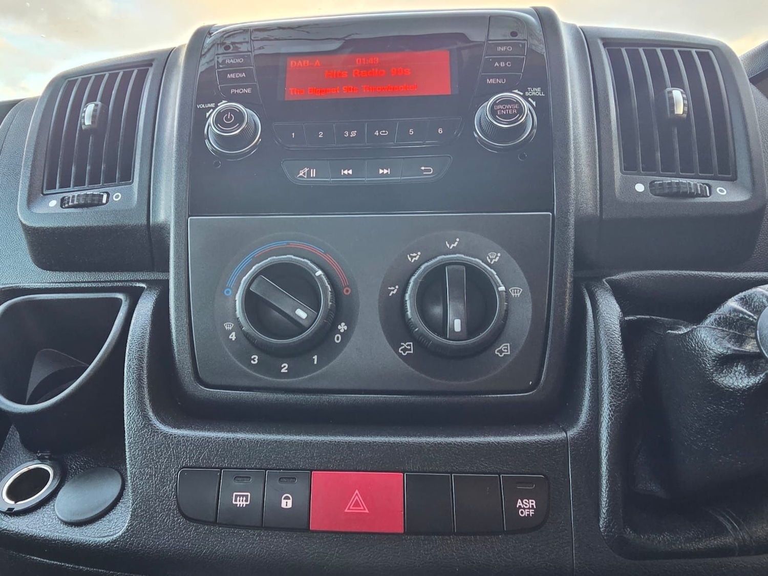 Used Citroen Relay 2018 for sale - 77135727: Photo 3