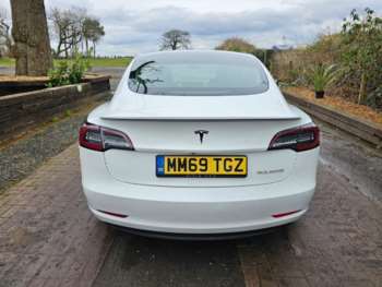 Used Tesla Model 3 2019 for sale - 74762052: Photo