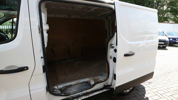 Used Renault Trafic 2015 for sale - 74079498: Photo 12