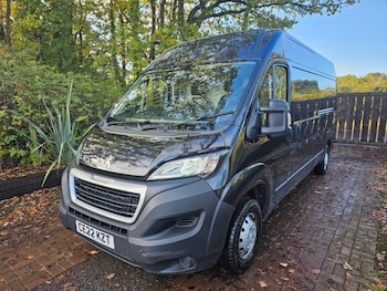 Peugeot Boxer feature image 1