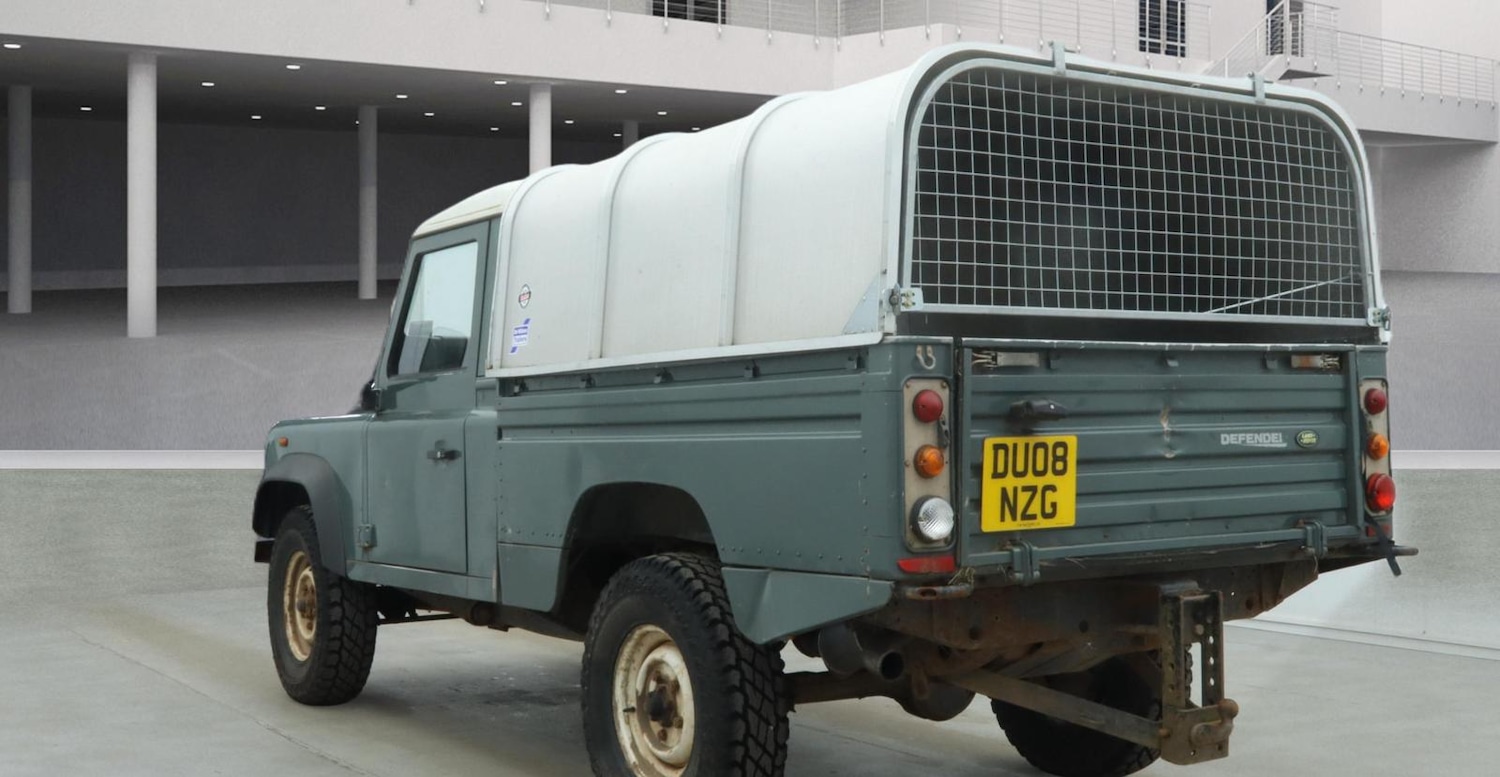 Used Land Rover Defender 110 2008 for sale - 78059416: Photo 5