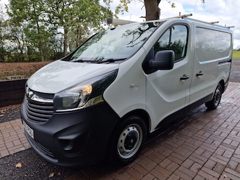 Vauxhall Vivaro feature image
