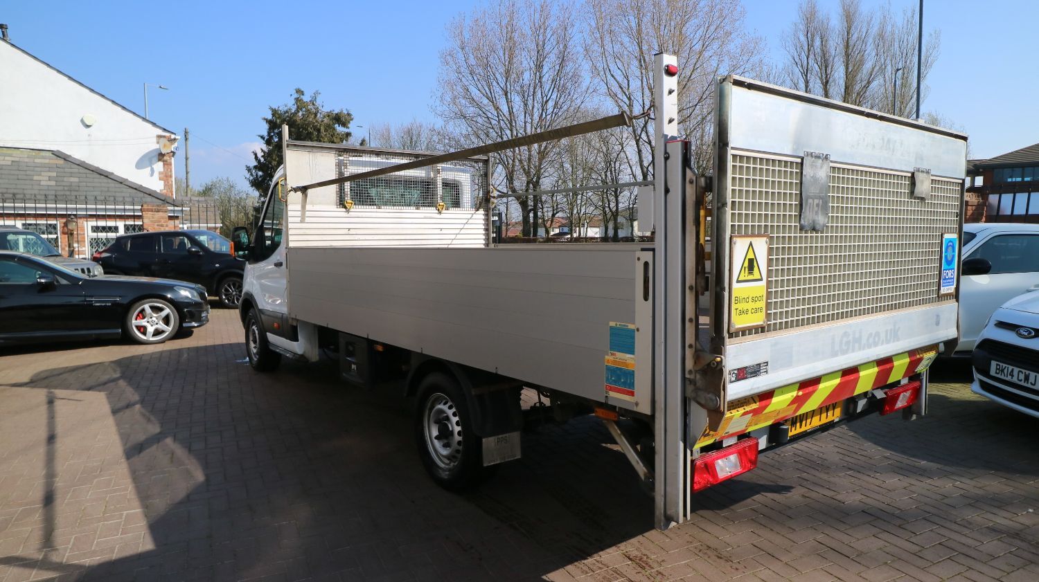Vehicle 27