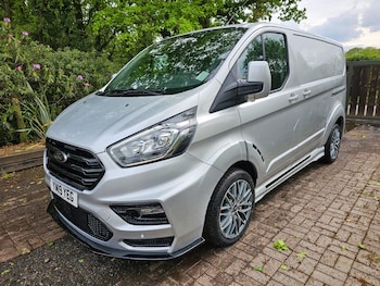 Ford Transit Custom feature image
