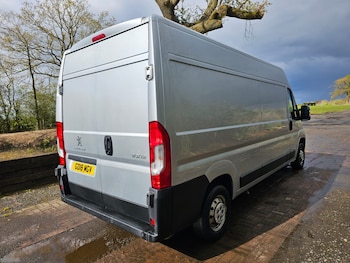 Used Peugeot Boxer 2018 for sale - 77135734: Photo