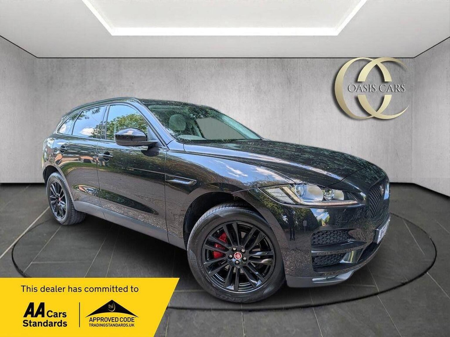 Used Jaguar F-Pace 2017 for sale - 76070411: Photo 1
