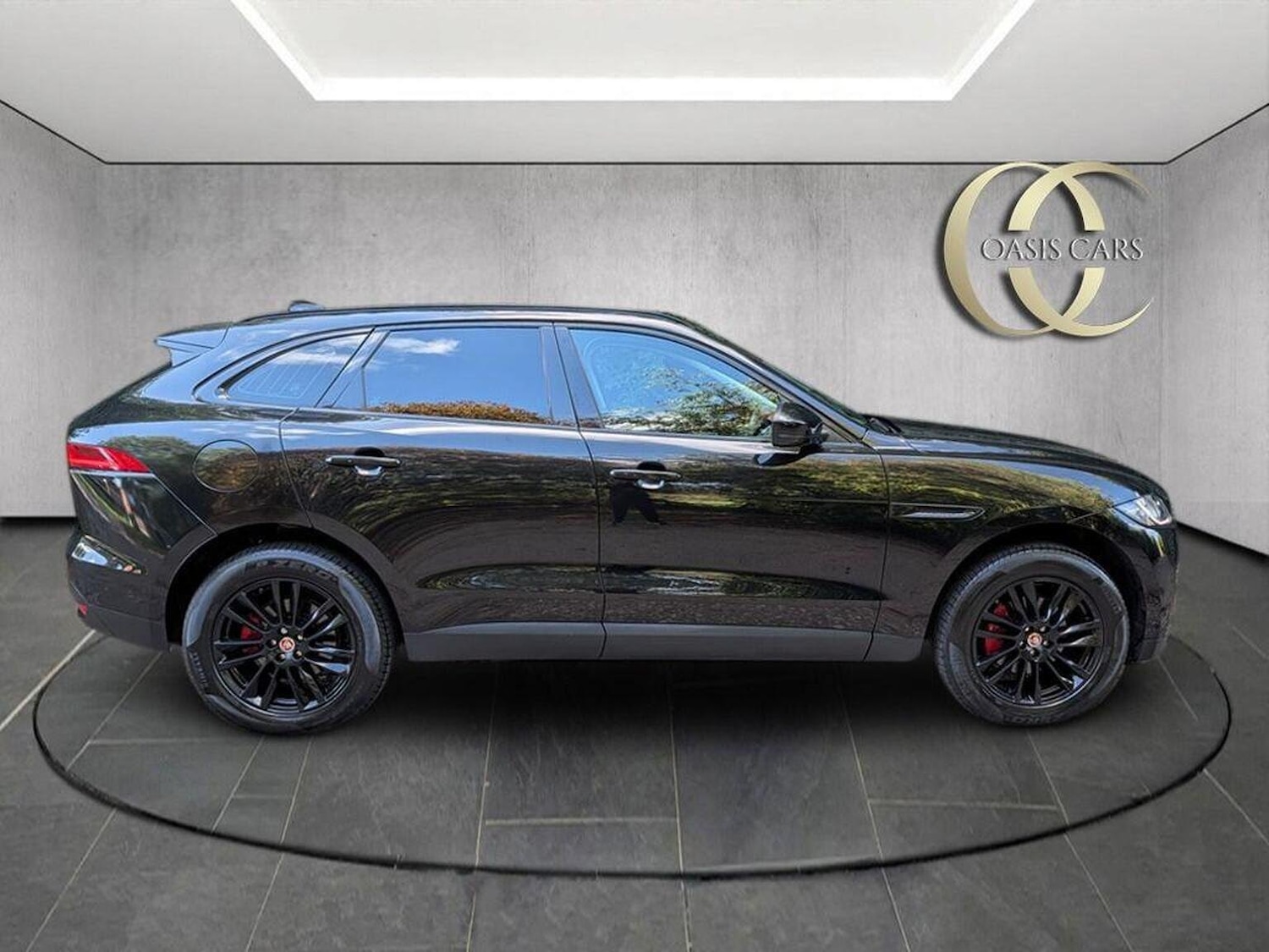 Used Jaguar F-Pace 2017 for sale - 76070411: Photo 16