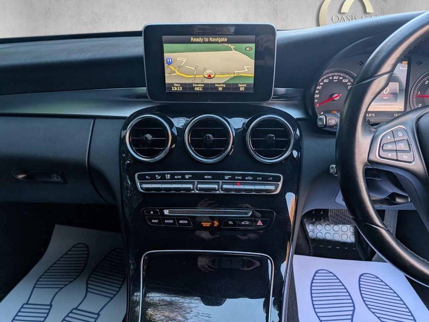 Used Mercedes-Benz C Class 2016 for sale - 76769693: Photo 2