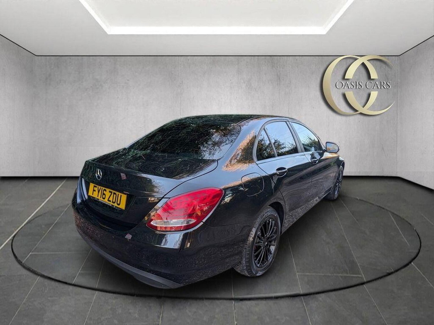 Used Mercedes-Benz C Class 2016 for sale - 76769693: Photo 5