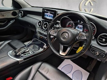 Used Mercedes-Benz C Class 2015 for sale - 76211922: Photo